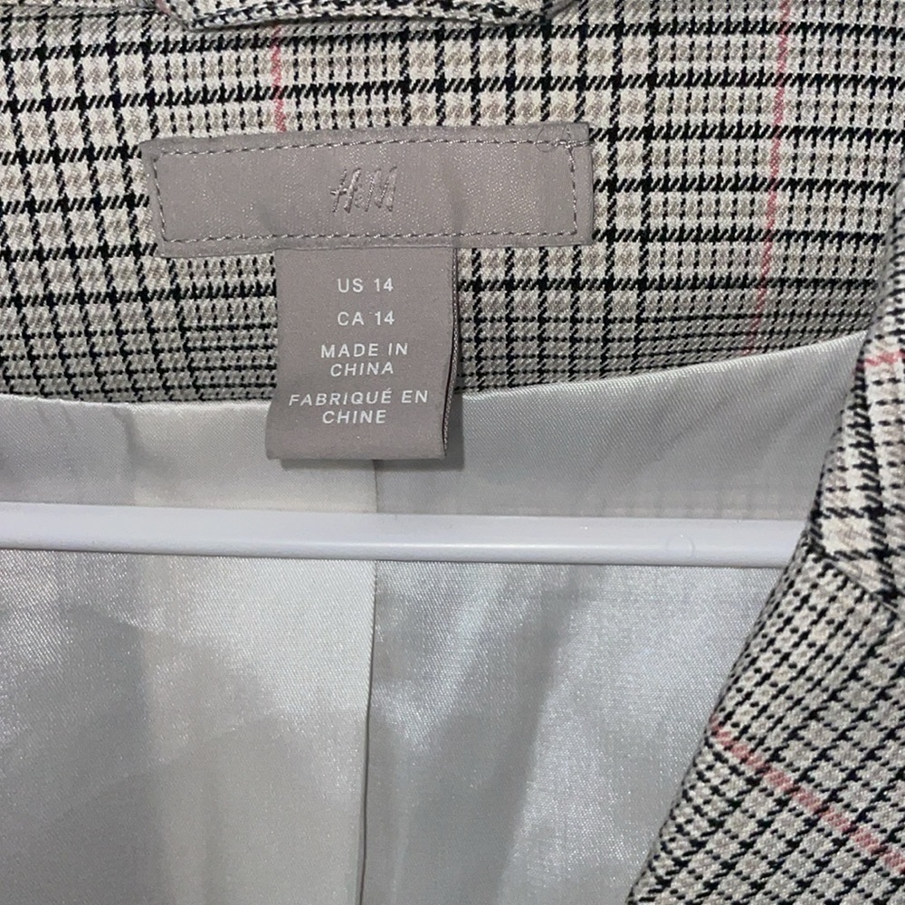 H&M blazer - Picture 3 of 7